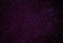 七夕デザインに使える天の川の写真素材。たくさんの星々が綺麗です。