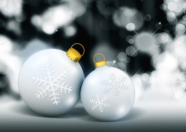 白で統一された色調が清潔感のある、ファンタジーな世界観のクリスマスボールのイラスト