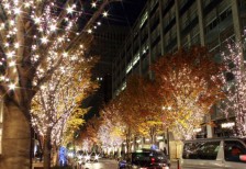 東京・丸の内クリスマスイルミネーションを撮影した写真素材