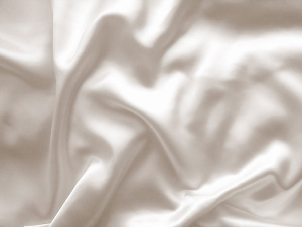フリー素材 光沢感のある白がとっても綺麗なサテンのテクスチャー素材
