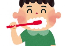 ぶくぶく泡を立てて歯磨きをする男の子のイラスト。元気な笑顔が可愛いデザイン。